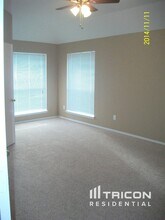 746 Catalina Dr in Lancaster, TX - Building Photo - Building Photo