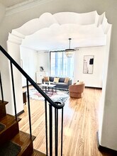 Los Altos Apartments in Los Angeles, CA - Building Photo - Building Photo