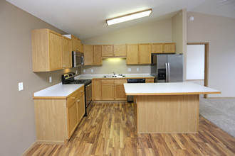 Dakota Park Apartments in Fargo, ND - Foto de edificio - Interior Photo