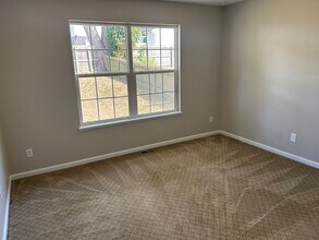 377 Stetler Ave in Akron, OH - Building Photo - Building Photo