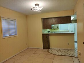 1002 E Michigan St in Orlando, FL - Building Photo - Building Photo