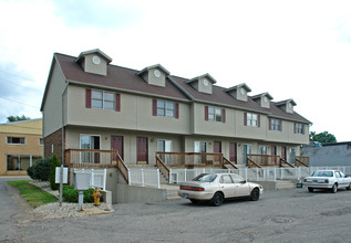 Hills Street in South Bend, IN - Building Photo - Building Photo