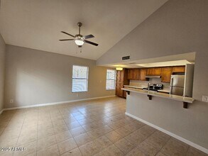 810 E Morningside Dr in Phoenix, AZ - Building Photo - Building Photo