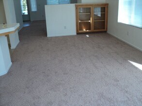 1811 Stillspring Ct in Fairfield, CA - Building Photo - Building Photo