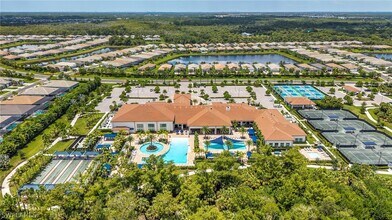 12445 Dahlia Ct in Naples, FL - Building Photo - Building Photo