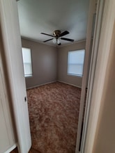 132 Moffett Dr in Bishop, CA - Building Photo - Building Photo