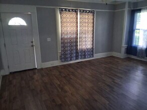 233 5th Ave NW in Carbon Hill, AL - Building Photo - Building Photo