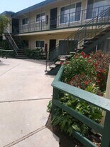 12056 S Vermont Ave in Los Angeles, CA - Building Photo