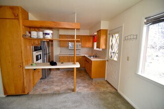 1223 N 8th Ave in Bozeman, MT - Building Photo - Building Photo