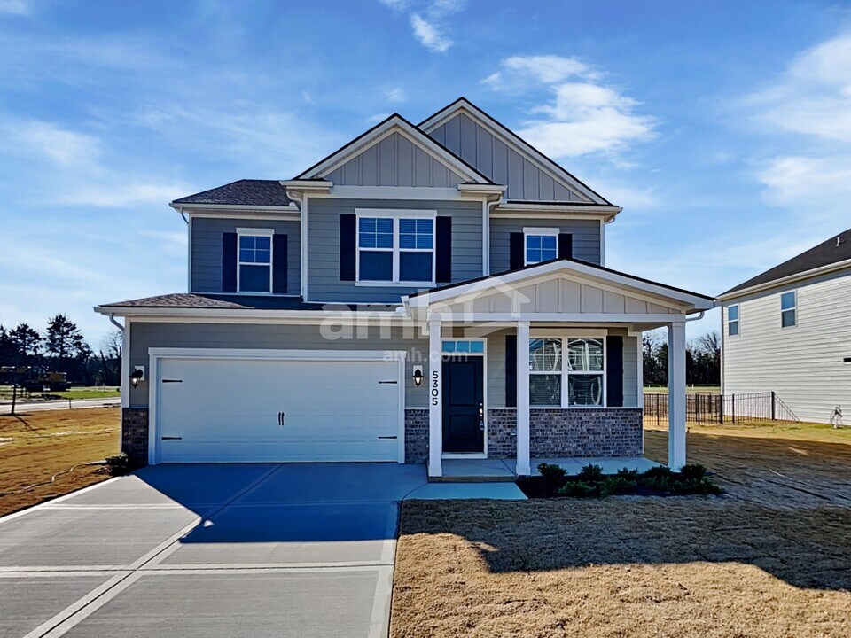 5305 Virtue Ave in Murfreesboro, TN - Foto de edificio