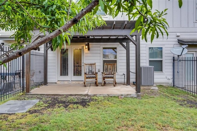 1613 Airedale Rd in Austin, TX - Building Photo - Building Photo