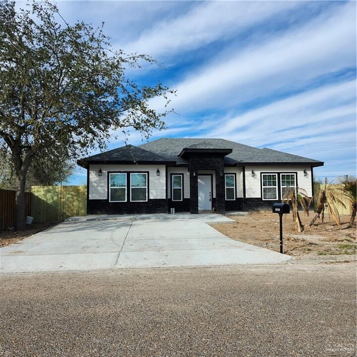 1503 Bract St in Edinburg, TX - Building Photo