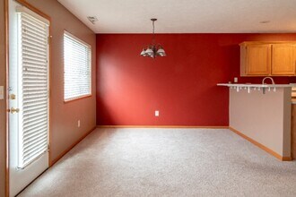 15314 Amy Plaza in Omaha, NE - Building Photo - Building Photo