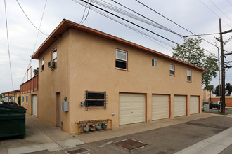 1602-1608 S Tremont St in Oceanside, CA - Building Photo - Building Photo