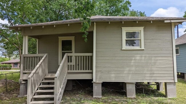 4601 Leffingwell St photo'