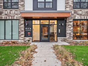 402 NE 2nd St in Minneapolis, MN - Building Photo - Building Photo