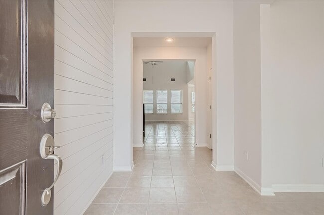 property at 1221 Trevi Fontana Dr.
