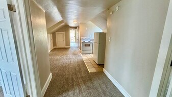 1709 Miriam St, Unit 1709 in Montgomery, AL - Building Photo