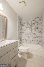 14 Pine Valley Dr in Powder Springs, GA - Building Photo - Building Photo