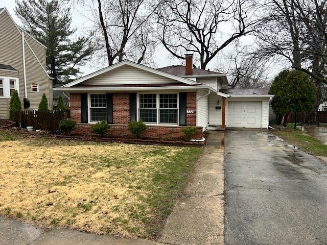 332 N Main St in Lombard, IL - Building Photo