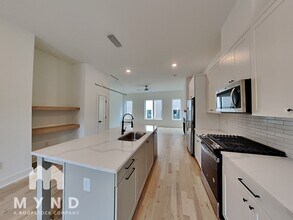 1548 Millwood Pl in Atlanta, GA - Building Photo - Building Photo
