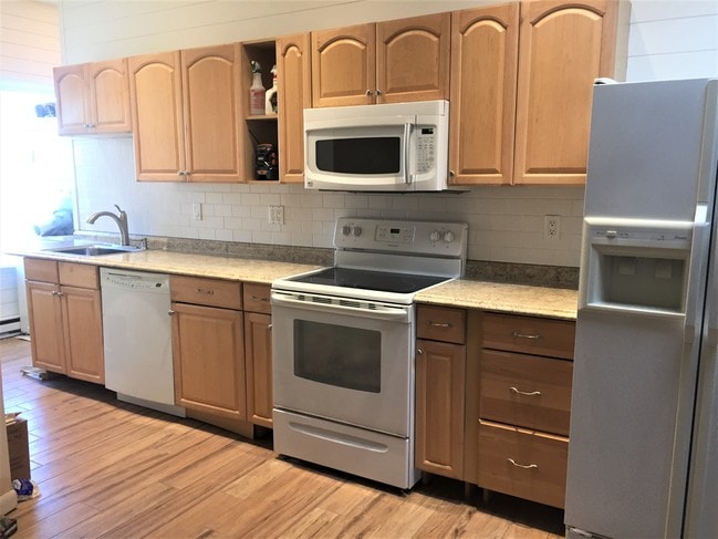 127 S York Rd, Unit 2ndFloor