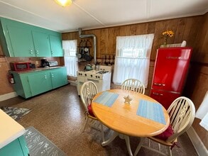 352-354 W Main St in North Adams, MA - Building Photo - Building Photo