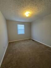 1053 Kendrick Creek Rd in Kingsport, TN - Building Photo - Building Photo