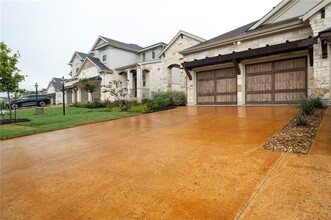 119 Cartwheel Bend in Austin, TX - Building Photo - Building Photo