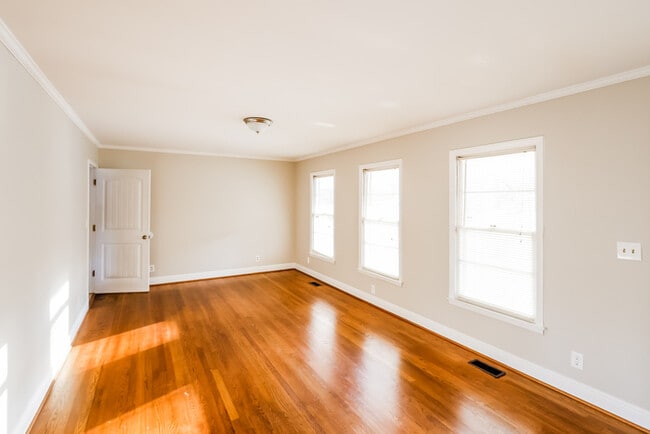 34 Dunwar Dr in Calera, AL - Building Photo - Building Photo