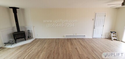 842 Bonita Dr in Encinitas, CA - Building Photo - Building Photo