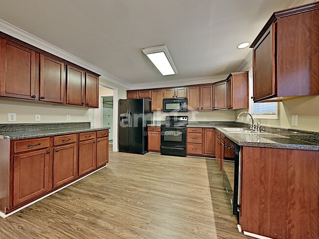 3132 Champions Trail Ln in Knoxville, TN - Building Photo - Building Photo