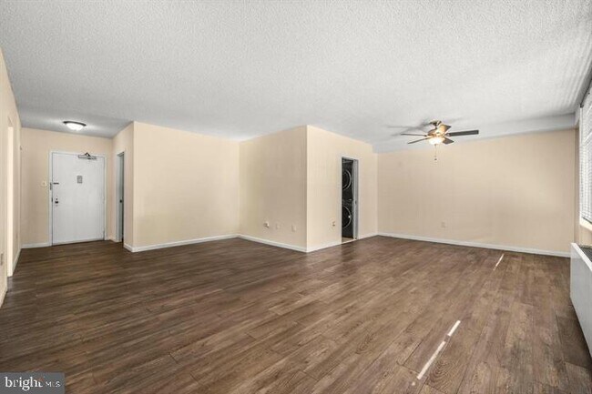 3701 S George Mason Dr