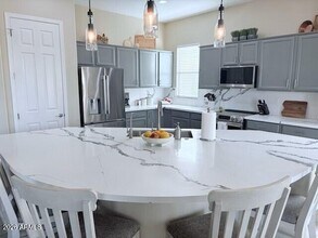 12368 W Hedge Hog Pl in Peoria, AZ - Building Photo - Building Photo