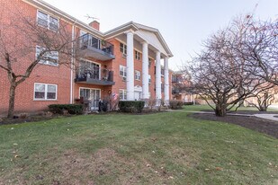 819 E Miner St in Arlington Heights, IL - Building Photo