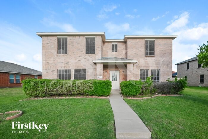 1359 White Tail Ridge in Cedar Hill, TX - Building Photo