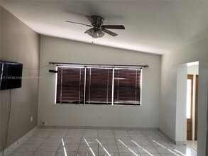 2804 French Ave in Lake Worth, FL - Building Photo - Building Photo