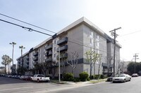 Primary Photo - Hyde Park Apartments in Los Angeles, California