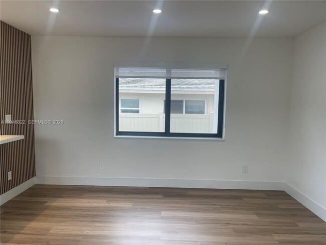 1201 N 16th Ave in Hollywood, FL - Building Photo - Building Photo