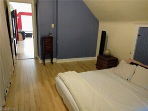 1301 Ethel Ave, Unit 3 in Lakewood, OH - Building Photo - Building Photo