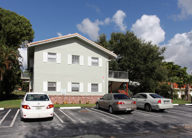 Melrose Place Apartments in Coral Springs, FL - Building Photo - Building Photo