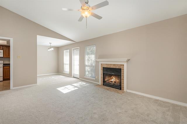 1603 Marsh Ln in Carrollton, TX - Building Photo - Building Photo
