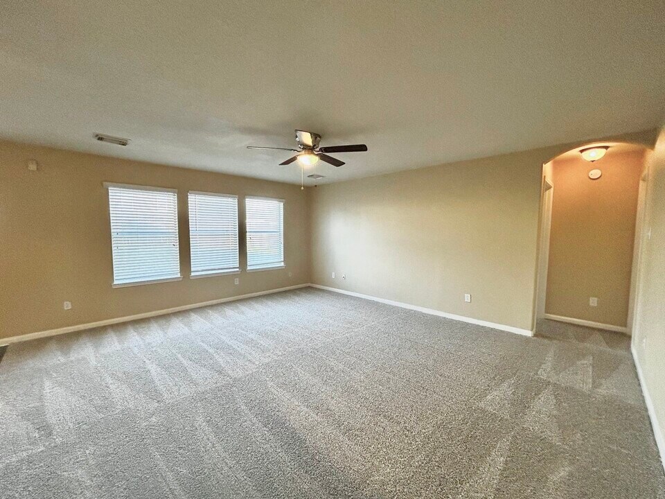 5903 Llano Creek Dr in Katy, TX - Building Photo