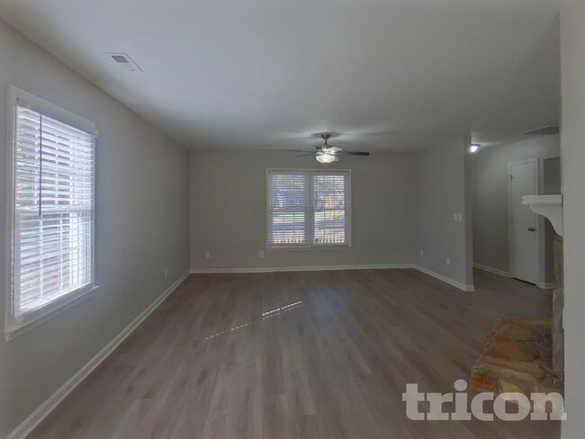 8129 Blairtree Ct in Charlotte, NC - Building Photo - Building Photo