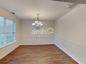 1823 Madrid Falls Dr in Braselton, GA - Building Photo - Building Photo