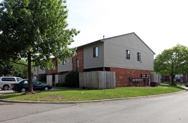 Lincoln Green Apartments in Columbus, OH - Building Photo - Building Photo