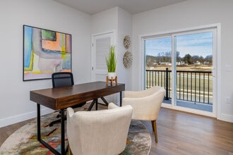 The Reserve at Timber Ridge in Coplay, PA - Foto de edificio - Building Photo