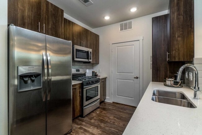 property at 21153 House Hahl Rd