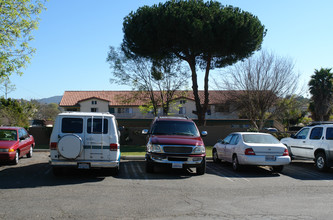 Sunset Gardens in Vista, CA - Building Photo - Building Photo