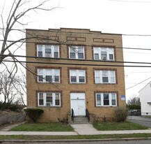 50 Lorraine St in New Britain, CT - Building Photo